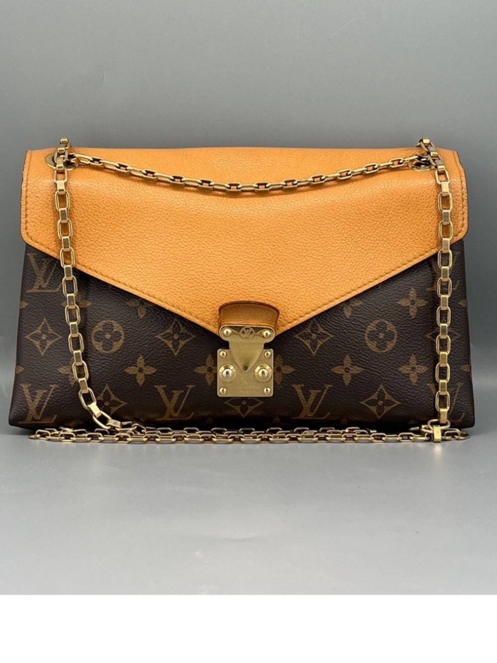 Louis Vuitton Monogram Envelope Shoulder Bag - Tan/Brown